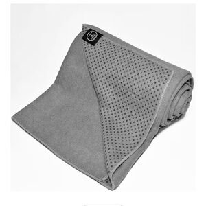 Tatago Yoga Towel with Non-Slip Grip